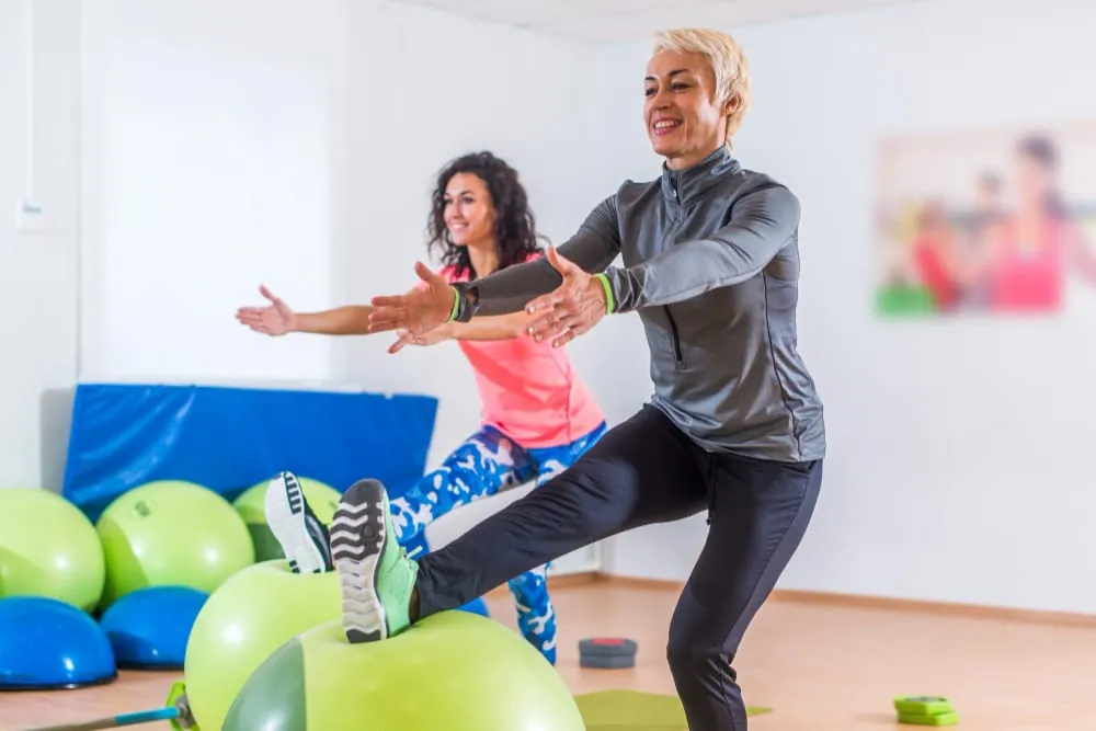 Comment maîtriser & progresser avec le pistol squat en crossfit